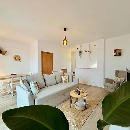 Mood Verso - Townhouse Style * オビドス